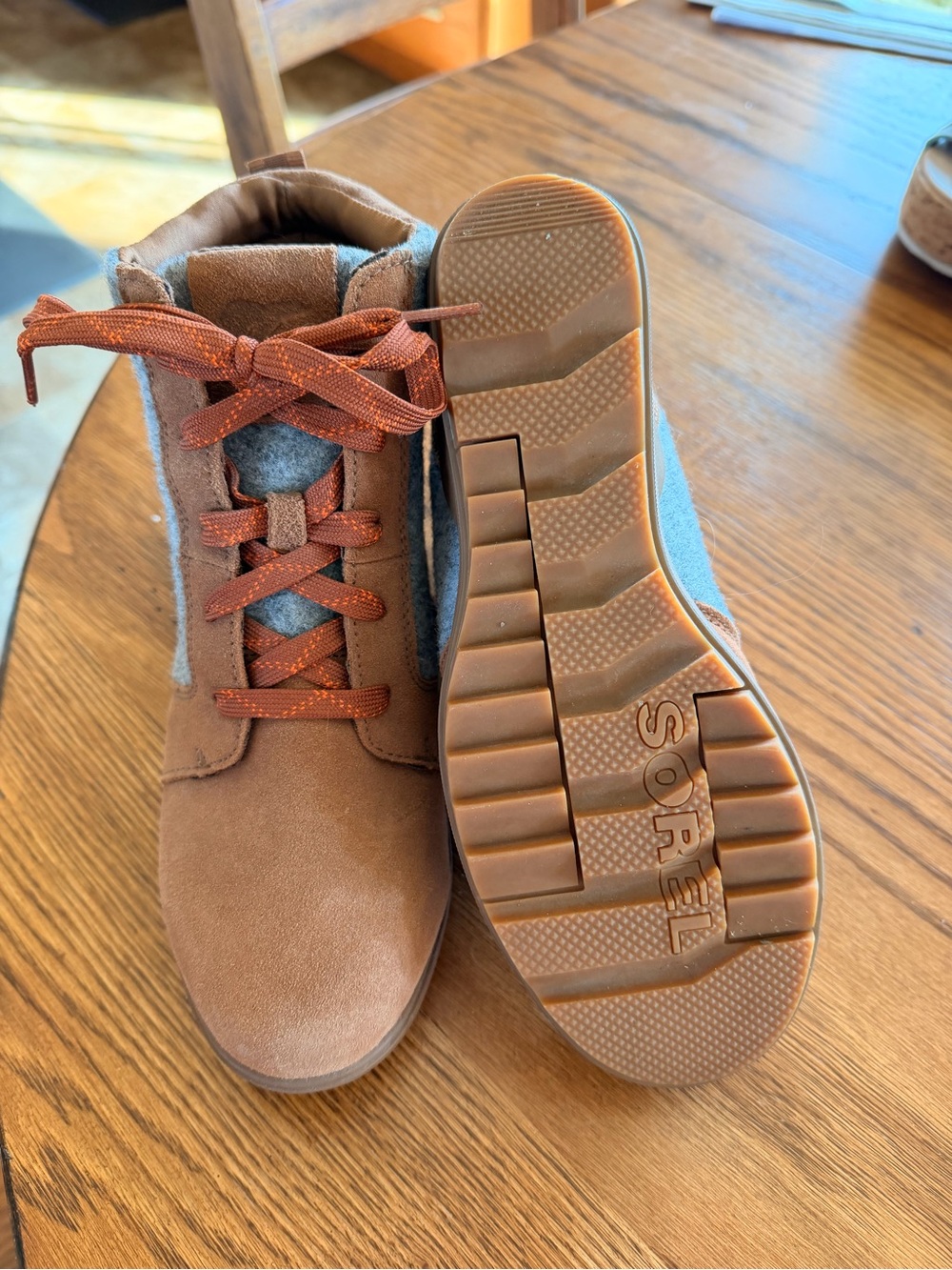 Sorel Brown and Gray Lace-Up Heeled Ankle Boots